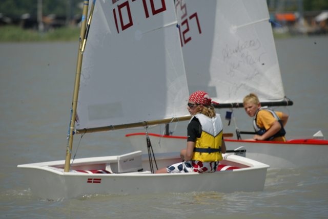 roman_opti_regatta_200.jpg