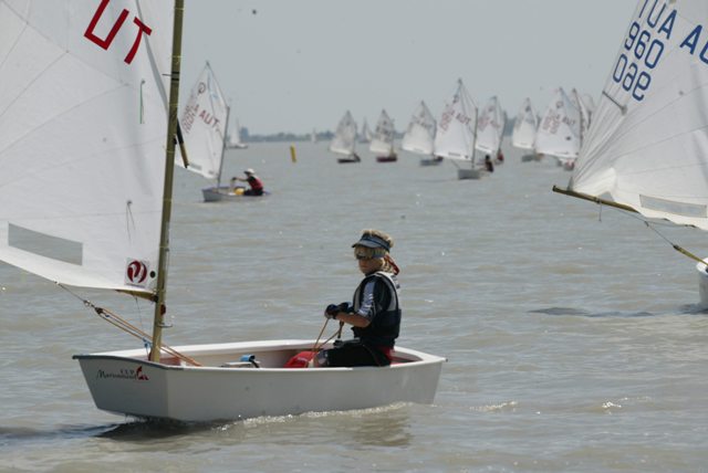 roman_opti_regatta_214.jpg