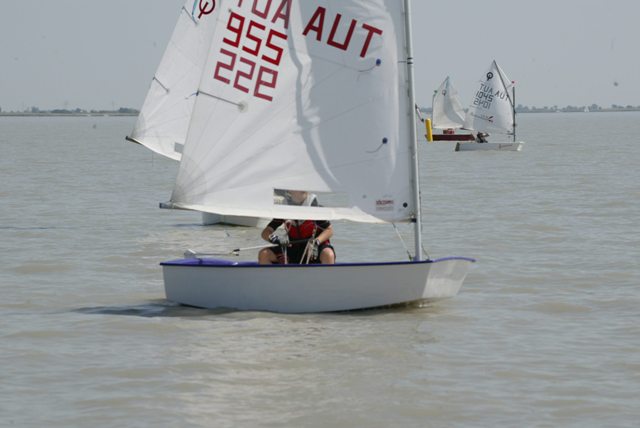 roman_opti_regatta_273.jpg