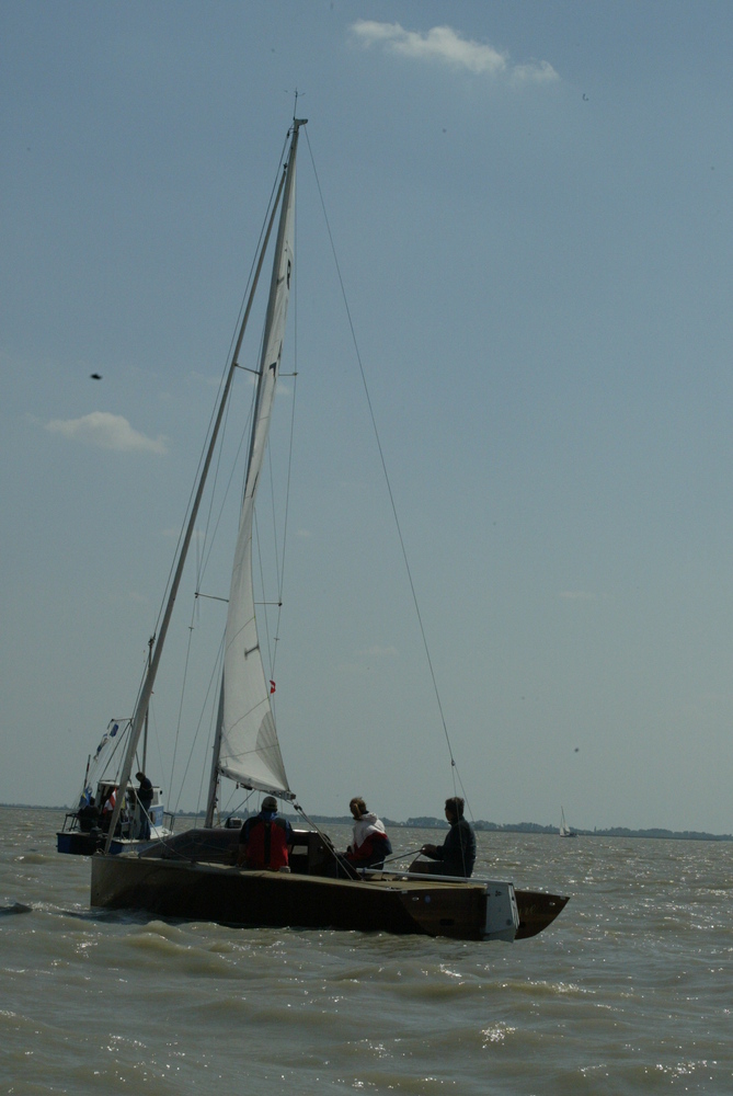 1b7f1792.jpg