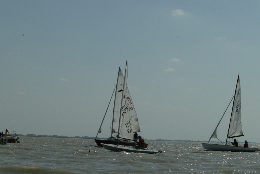 1b7f1800.jpg